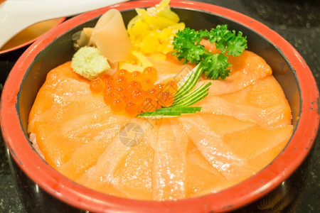 日本大米盒配有生鱼鲑股票照片亚洲人盘子新鲜的图片