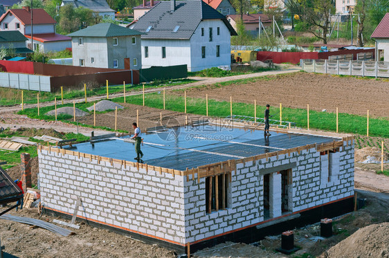 行业在建房屋地基白砖未完工房屋私人在建地基私人建造新的图片