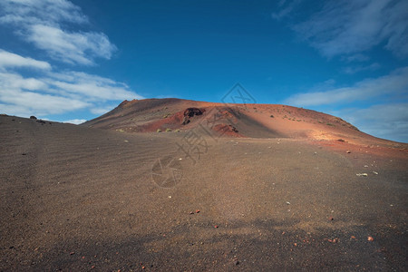 冒险岩浆国民西班牙金萨罗特兰岛蒂曼法亚公园的神奇火山景观和熔岩沙漠图片