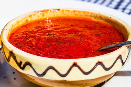 素食主义者营养健康土制番茄酱紧贴传统生菜碗图片