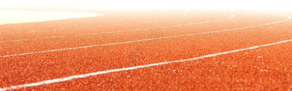 煤渣轨道赛马场打开体育的红色赛车跑道第一的图片