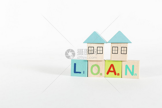 从木块中用词家庭贷款沟通脑经济的图片