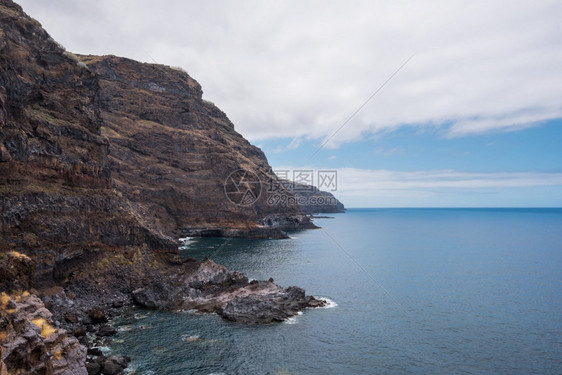 旅游岛屿西班牙加那利群岛拉帕尔马蒂哈费火山海岸线和悬崖峡谷图片