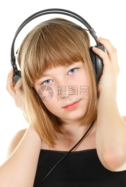 戴耳机的少女在白色上与世隔绝年轻的白色快乐图片