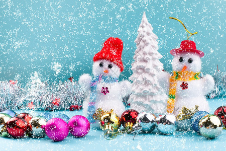 圣诞卡和树球雪人卡片十二月问候图片