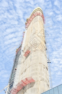 真实的阿联酋迪拜正在建造摩天大楼上面布满落高楼爱云图片