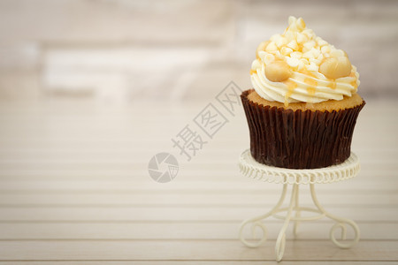 自动对焦Cupcake饼的装饰美极了光亮明AF点选择美味的杯子图片