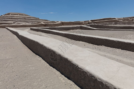 Cauachi金字塔秘鲁纳兹卡地区考古遗址充满活力纳斯卡考古学图片