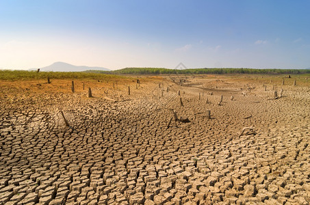 水库环境全球升温夏季的干旱地面是燥的蓄水池梅穆赫兰邦泰国全球变暖干旱非洲图片