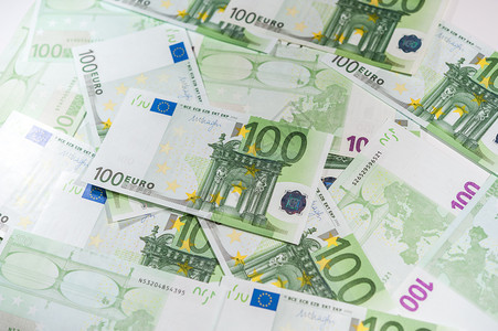 色调支付象征对现金货币欧元债券的近视金融和商业概念接近浅水实地深度欧元钞票背景关闭现金货币结束钱财图片