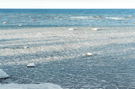 脆弱气候来自海的冰泥水库中雪浆泥来自海冰质地图片