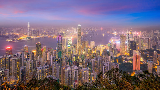 最佳洪办公室香港市的天际线与维多利亚港观景处图片