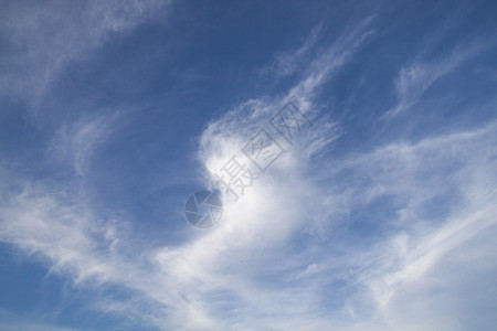 氧蓝天空背景有云颜色高的图片