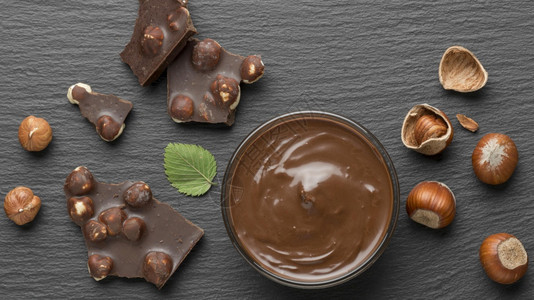 奶油最上观美味的栗子巧克力小吃品种图片