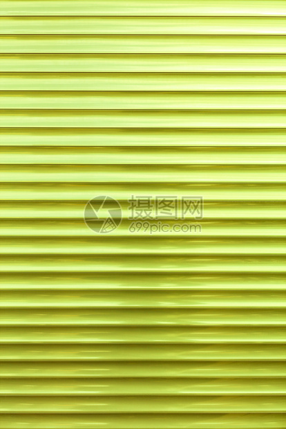 水平线上浅绿色金属百叶窗的背面和纹理金属百叶窗的背景和纹理是浅绿色的彩现代锁技术图片