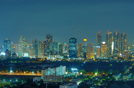 岩石桥河曼谷黄昏夜景区商业曼谷夜景的市风夜图片