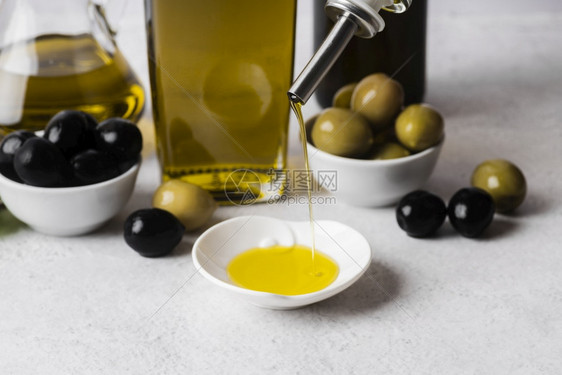 站立调味品厨房紧闭各种有机橄榄油图片