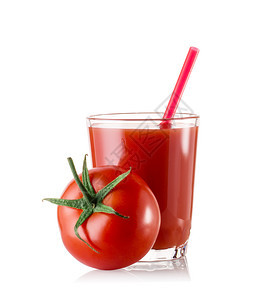 开胃素食主义者红番茄汁在玻璃杯中用一根吸管隔离在白色背景的底番茄汁在玻璃杯中用一根吸管茶点图片
