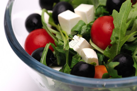 红色的饮食近距离拍摄希腊沙拉开胃菜图片