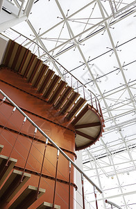 红色金属楼梯工业大内一个梯的细图艺术在室内抽象的图片