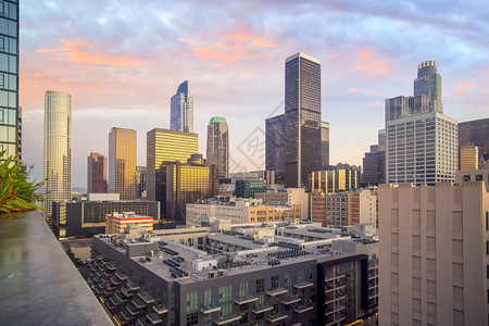 天际线建筑学美国加利福尼亚州洛杉矶市中心天际的美丽日落商业图片