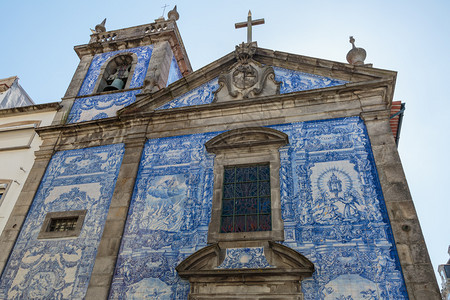 宗教的CapeladasAlmas与AzulejoTile葡萄牙波尔图圣卡塔琳娜角装饰正面白色的图片
