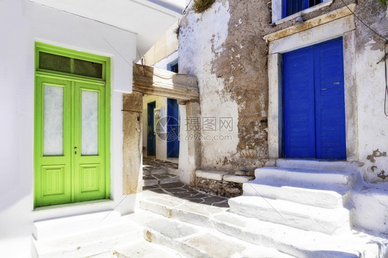 岛假期希腊充满多彩的大门迷人狭窄街道纳克索斯图片