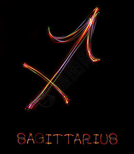 装饰抽象宇宙Sagittarius黑色背景的光下Zodiac标志图片