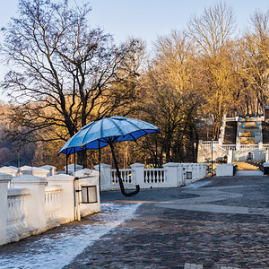 旅行KamianetsPodilskyi乌克兰0172KamianetsPodilskyi城市公园在初冬的早晨城市公园乌克兰建造图片