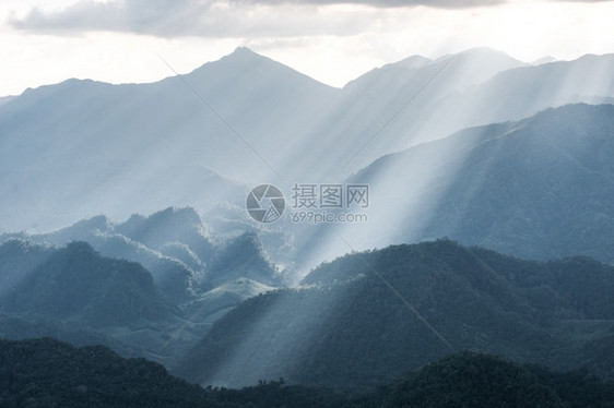 天空泰国的山地景观察点图象自然北图片