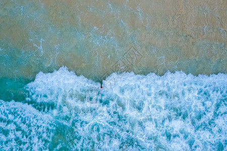 沙滩海浪和泰国普吉沙滩图片