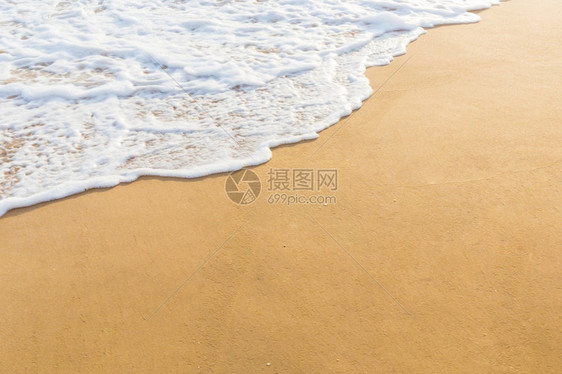 热带地区的沙滩图片