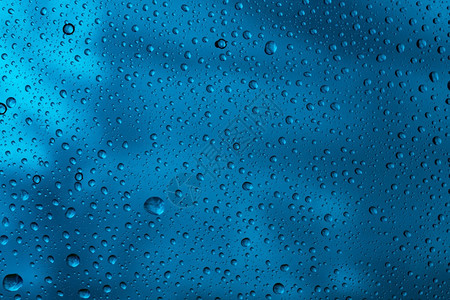 降低雨滴对蓝底的纳米效应刷新水图片
