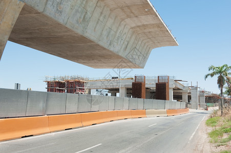 码头运输重建中道路的支离破碎通道现代的图片