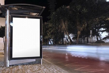 香港空白公告牌交车停靠掩蔽之夜广告冷清图片
