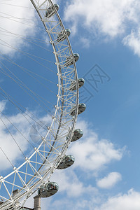 伦敦泰晤士河南岸伦敦世界之眼泰晤士河南岸最高的Ferris轮伦敦泰晤士河南岸最高的WorldEye圆形的吸引力观光图片