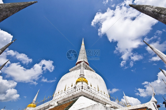 冷静的旅行古董NakhonSiThammarat的巨大寺庙复合体WatPhraMahathat的细节图片