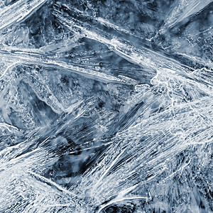 地形圣诞节冰冷冬季雪自然中冻结的水池冷冻水的宏观一针图片