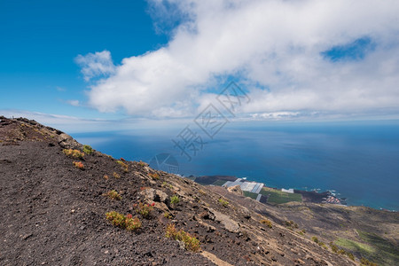 内圭亚岩石位于西班牙加那利群岛圣安东尼奥火山顶端的拉帕尔马岛景观旅行图片