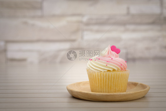 卡路里纸杯蛋糕育肥Cupcake饼的装饰美极了光亮明AF点选择图片
