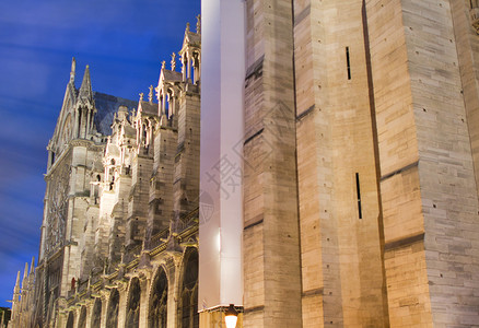 吸引力法国巴黎日落时外露面观圣母大教堂陛下圣母殿暮图片
