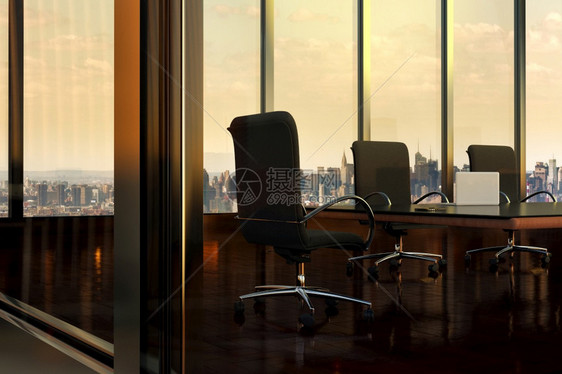 家具公司的日落3D将办公大楼的空会议室倒在办公大楼通过美国纽约的窗户从市到图片