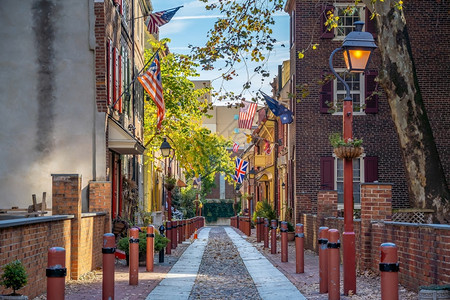 鹅卵石费城历史悠久的古老城市宾夕法尼亚州ElfrethrsquosAlley称为民族最高住宅街道可追溯到1702年美国约会图片