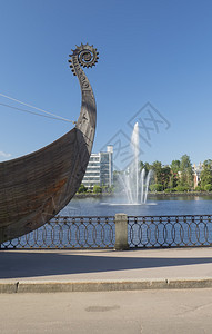 古代维京人德雷卡的老木制船血管瑞典装饰背景图片