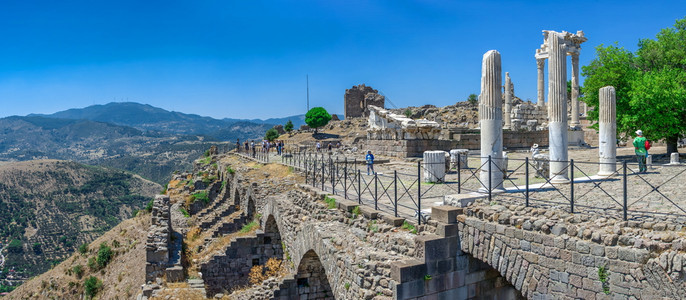 历史伊兹密尔博物馆土耳其佩加蒙Pergamon土耳其07219年土耳其古希腊城市佩格蒙Pergamon废墟中的Agora图片