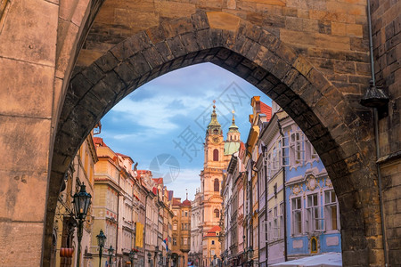 城堡卡尔卢夫捷克Charles桥和布拉格市天际的著名标志图象塔图片