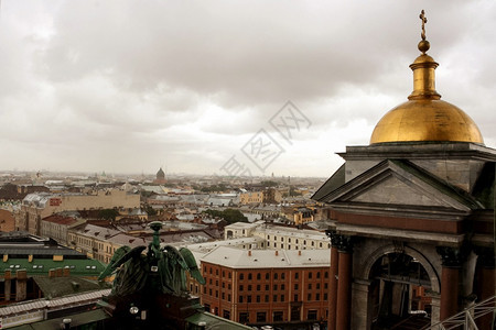 俄罗斯圣彼得堡207年6月日圣艾萨克大教堂或俄罗斯建筑古迹IsaakievskiySobor正统俄语外部的图片