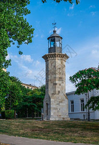 欧洲多布鲁亚罗马尼康斯坦塔07921罗马尼亚康斯坦塔的老灯在阳光明媚的夏日早晨罗马尼亚康斯坦塔的老灯海滨图片