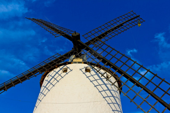 欧洲CastillalaMancha风车区典型旅行外部的图片