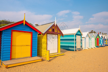 海岸线木头澳大利亚墨尔本Brighton海滩的多彩小屋蓝色的图片